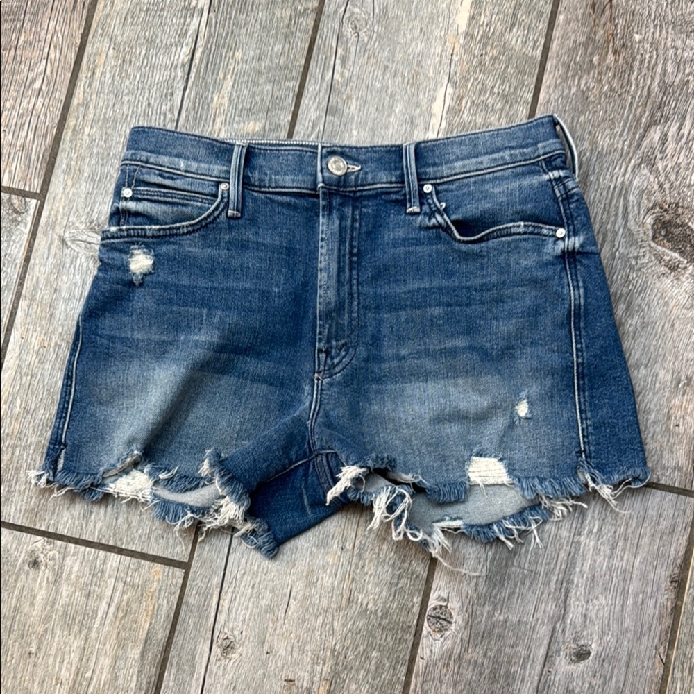MOTHER High Waisted Slit Chew Shorts In Learning To Hula 29